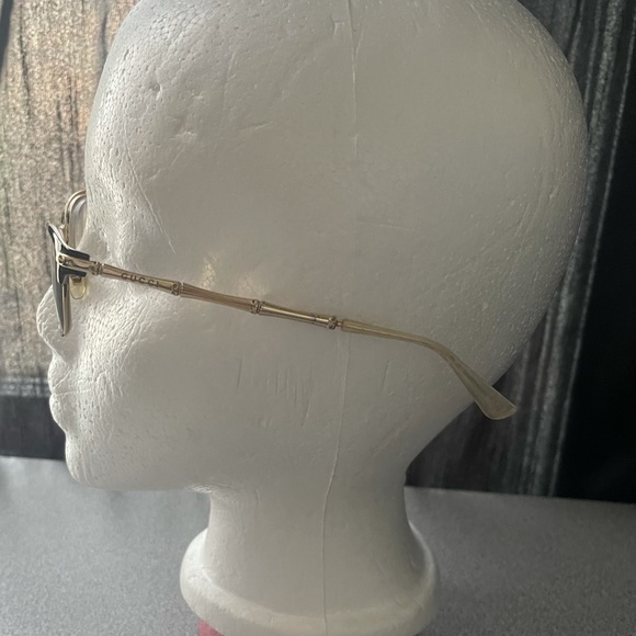Vintage Authentic Gucci Gold Toned Metal Eyeglasses - Picture 2 of 12